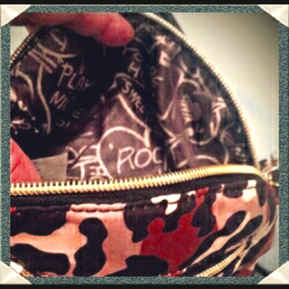 NWT Betsy Johnson Mini Crossbody - Cheetah Print - Picture 3 of 3